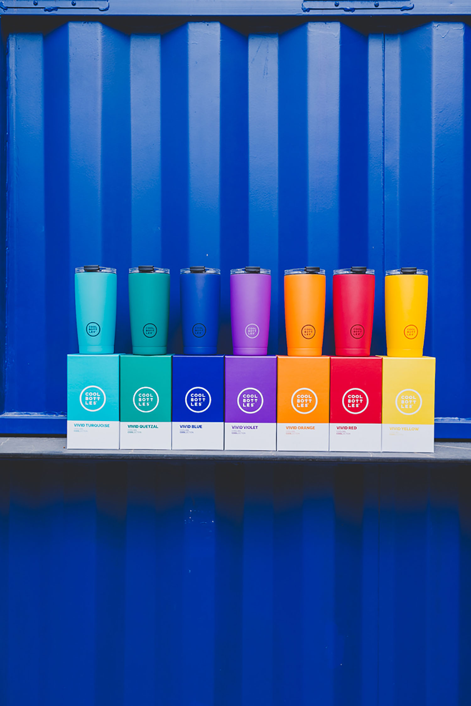 Термокружка Cool Bottles Tumbler Vivid Yellow 550 мл CBT55VIY